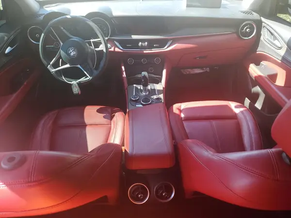 ZASPAKBN9K7C32453 2019 ALFA ROMEO STELVIO - Image 8