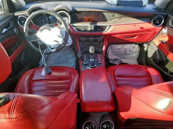 ZASPAKBN9K7C41623 2019 ALFA ROMEO STELVIO - Image 8