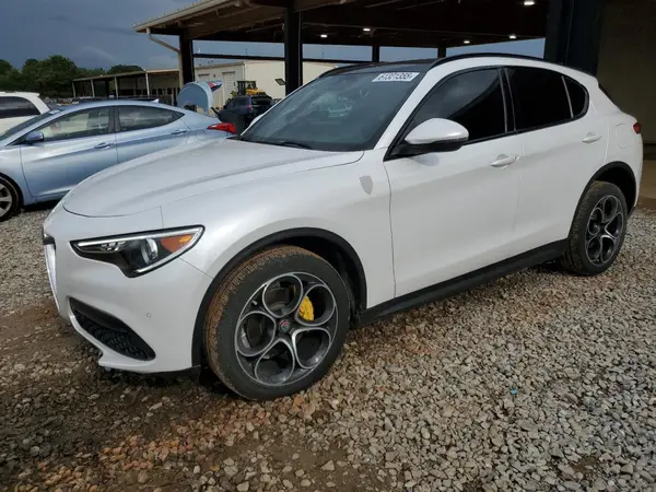 ZASPAKBN9K7C42755 2019 ALFA ROMEO STELVIO - Image 1