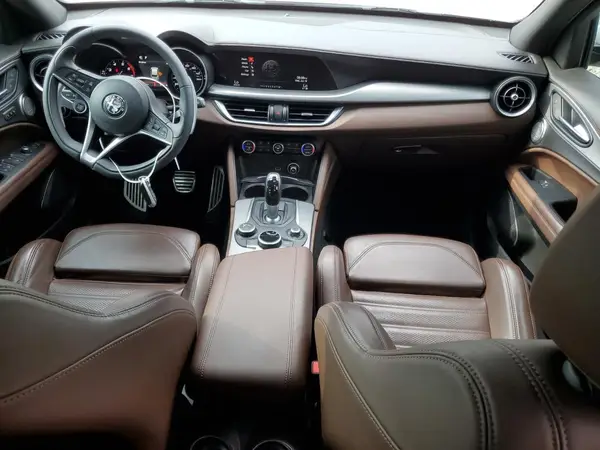 ZASPAKBN9K7C42755 2019 ALFA ROMEO STELVIO - Image 8