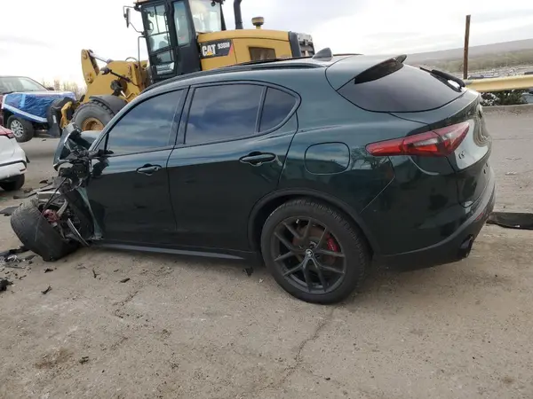 ZASPAKBN9K7C43954 2019 ALFA ROMEO STELVIO - Image 2