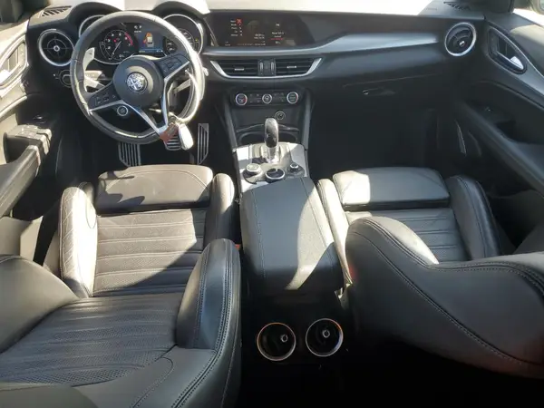 ZASPAKBN9K7C50869 2019 ALFA ROMEO STELVIO - Image 8