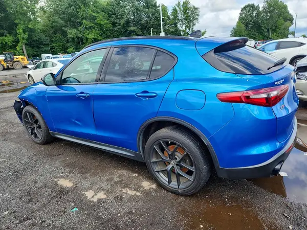 ZASPAKBN9K7C52170 2019 ALFA ROMEO STELVIO - Image 2
