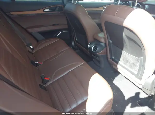 ZASPAKBN9K7C55280 2019 ALFA ROMEO STELVIO - Image 8