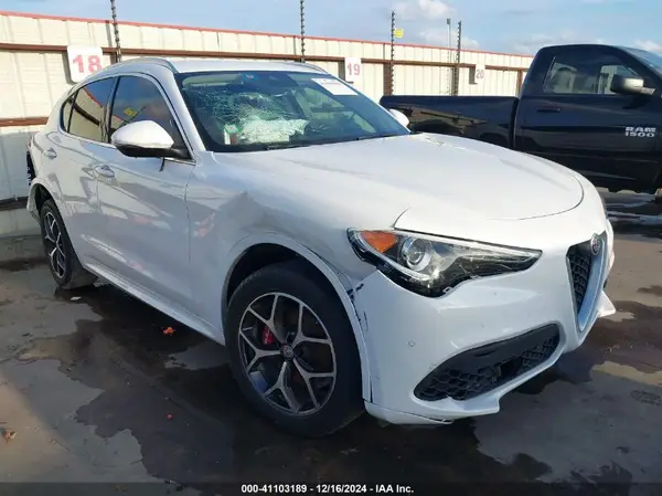 ZASPAKBN9L7C94887 2020 ALFA ROMEO STELVIO - Image 1
