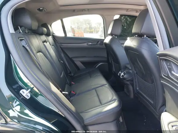 ZASPAKBN9M7D12158 2021 ALFA ROMEO STELVIO - Image 8