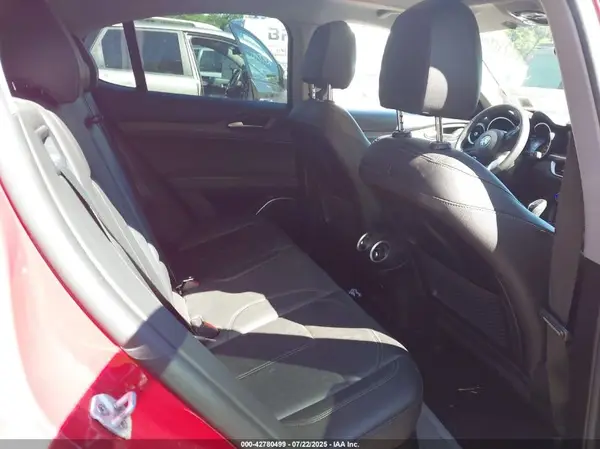 ZASPAKBN9M7D12595 2021 ALFA ROMEO STELVIO - Image 8