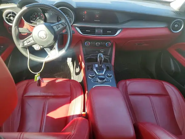 ZASPAKBN9M7D13133 2021 ALFA ROMEO STELVIO - Image 8