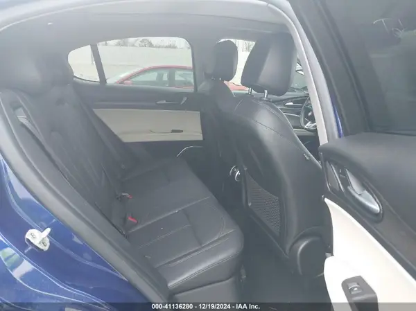 ZASPAKBN9M7D13570 2021 ALFA ROMEO STELVIO - Image 8