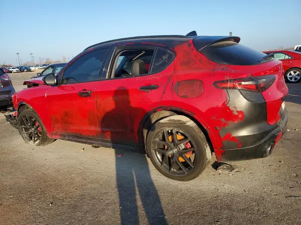 ZASPAKBN9M7D17912 2021 ALFA ROMEO STELVIO - Image 2