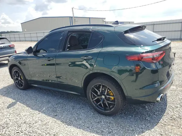 ZASPAKBN9M7D19675 2021 ALFA ROMEO STELVIO - Image 2