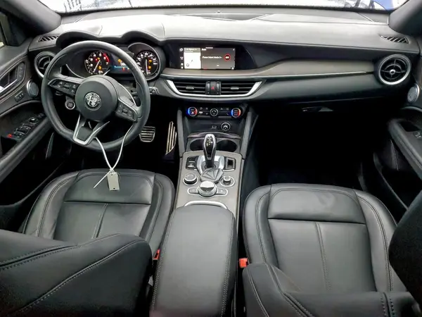 ZASPAKBN9N7D39605 2022 ALFA ROMEO STELVIO - Image 8