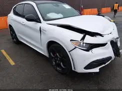 ZASPAKBN9N7D43640 2022 ALFA ROMEO STELVIO