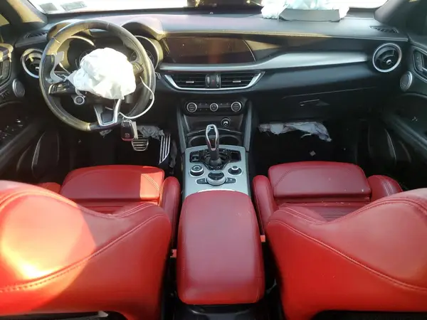 ZASPAKBN9N7D46781 2022 ALFA ROMEO STELVIO - Image 8