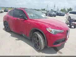 ZASPAKBN9N7D48398 2022 ALFA ROMEO STELVIO