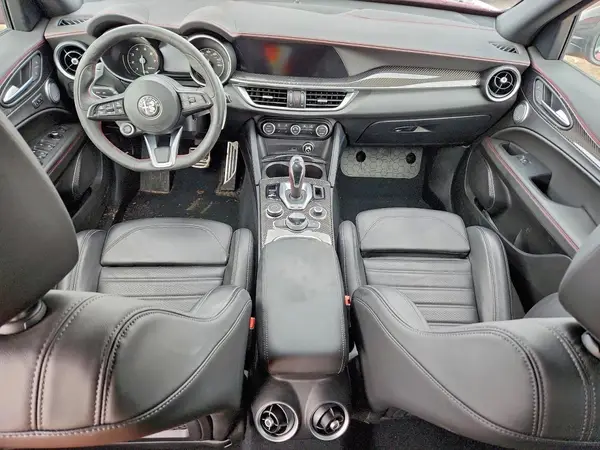 ZASPAKBN9P7D49893 2023 ALFA ROMEO STELVIO - Image 8