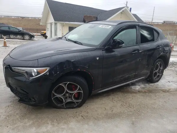 ZASPAKBN9P7D54768 2023 ALFA ROMEO STELVIO - Image 1