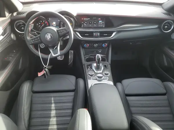 ZASPAKBN9P7D63664 2023 ALFA ROMEO STELVIO - Image 8