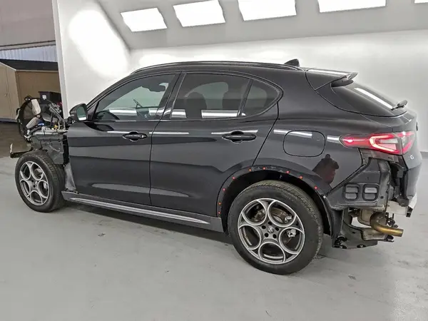 ZASPAKBN9R7D75123 2024 ALFA ROMEO STELVIO - Image 2