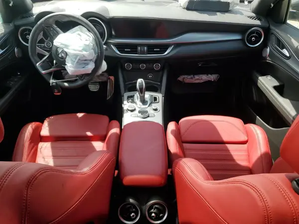 ZASPAKBN9R7D75154 2024 ALFA ROMEO STELVIO - Image 8