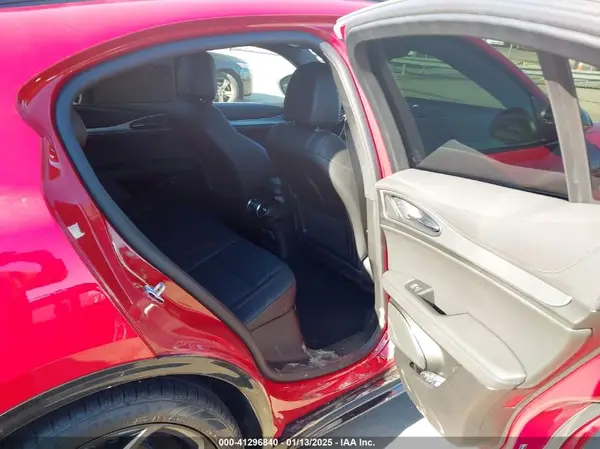 ZASPAKBN9R7D78295 2024 ALFA ROMEO STELVIO - Image 8