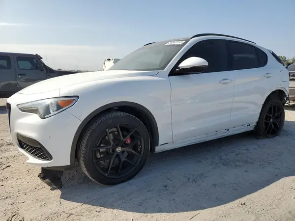 ZASPAKBNXK7C31327 2019 ALFA ROMEO STELVIO