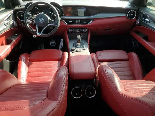 ZASPAKBNXK7C31327 2019 ALFA ROMEO STELVIO - Image 8