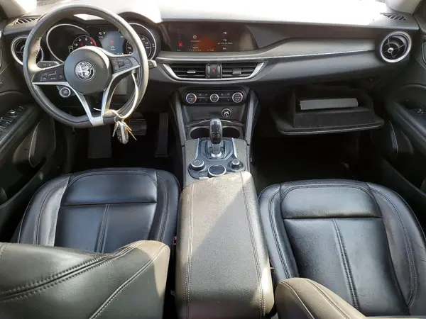 ZASPAKBNXK7C41582 2019 ALFA ROMEO STELVIO - Image 8