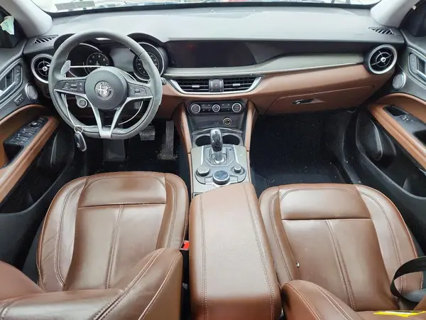 ZASPAKBNXK7C51125 2019 ALFA ROMEO STELVIO - Image 8