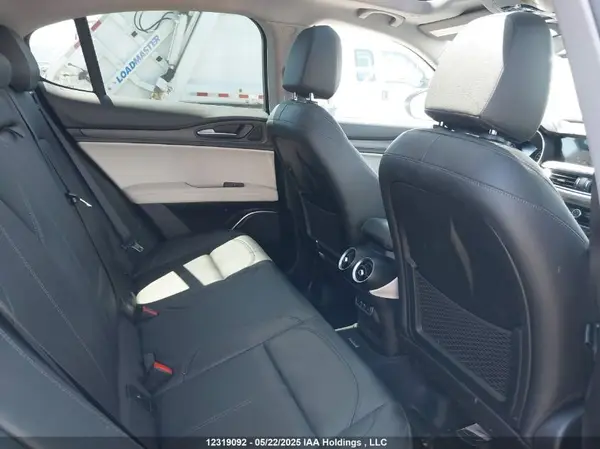 ZASPAKBNXK7C65591 2019 ALFA ROMEO STELVIO - Image 8
