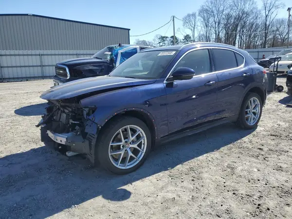 ZASPAKBNXK7C69818 2019 ALFA ROMEO STELVIO - Image 1