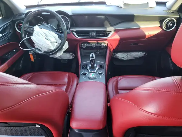 ZASPAKBNXL7C75071 2020 ALFA ROMEO STELVIO - Image 8