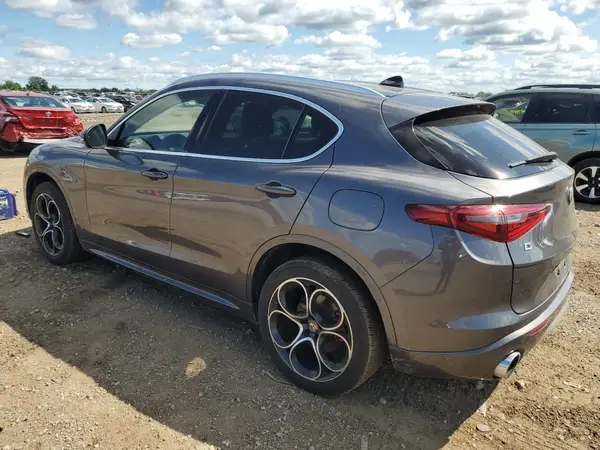 ZASPAKBNXL7C84532 2020 ALFA ROMEO STELVIO - Image 2