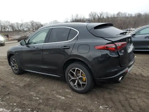 ZASPAKBNXL7C85437 2020 ALFA ROMEO STELVIO - Image 2