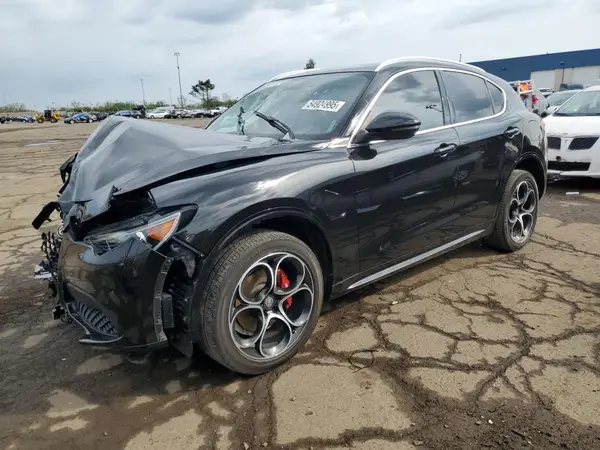 ZASPAKBNXL7C88774 2020 ALFA ROMEO STELVIO - Image 1