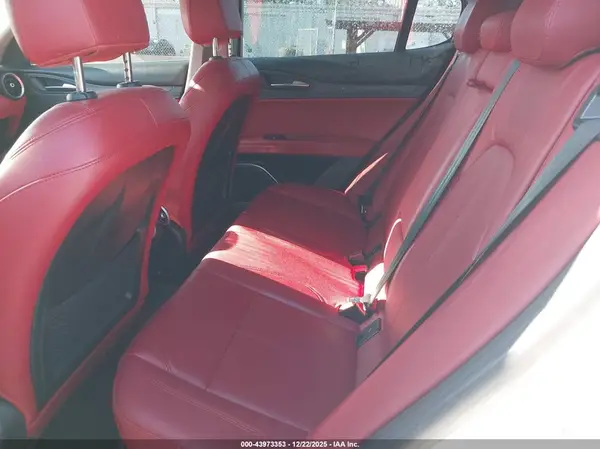 ZASPAKBNXL7C91996 2020 ALFA ROMEO STELVIO - Image 8
