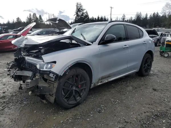 ZASPAKBNXM7D10323 2021 ALFA ROMEO STELVIO - Image 1