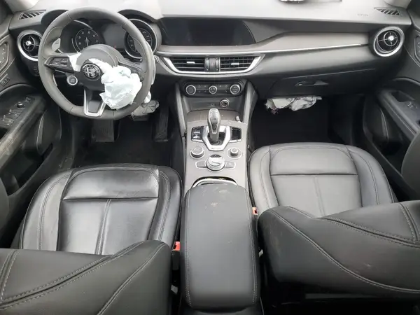 ZASPAKBNXM7D10323 2021 ALFA ROMEO STELVIO - Image 8