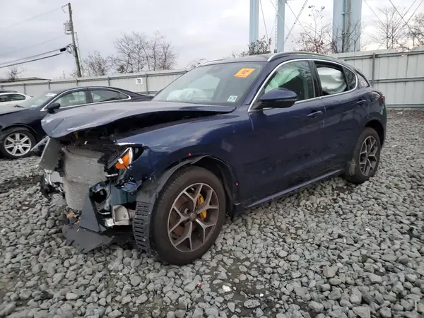 ZASPAKBNXM7D12878 2021 ALFA ROMEO STELVIO - Image 1