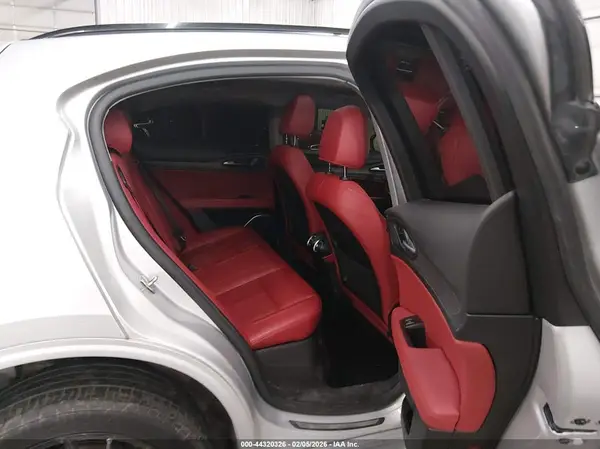 ZASPAKBNXM7D18339 2021 ALFA ROMEO STELVIO - Image 8