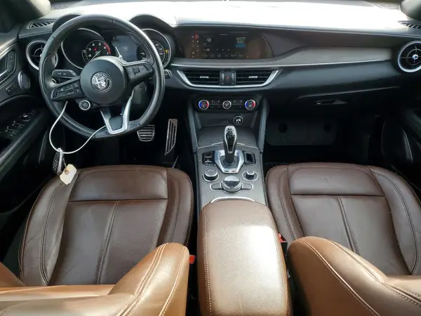 ZASPAKBNXN7D27964 2022 ALFA ROMEO STELVIO - Image 8