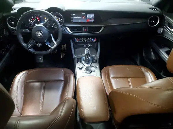 ZASPAKBNXN7D29326 2022 ALFA ROMEO STELVIO - Image 8