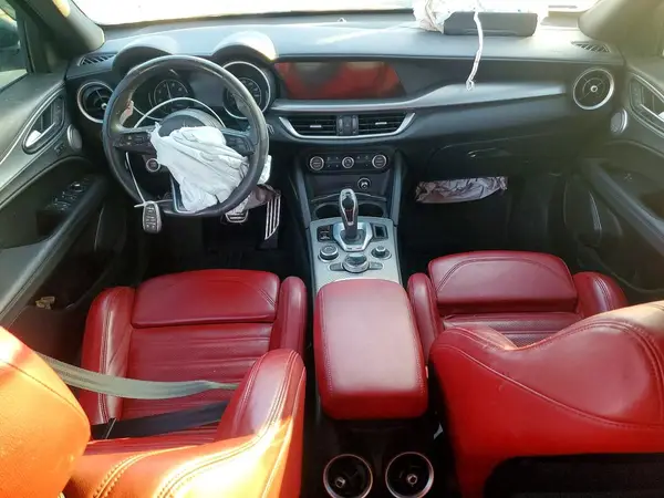 ZASPAKBNXN7D31576 2022 ALFA ROMEO STELVIO - Image 8