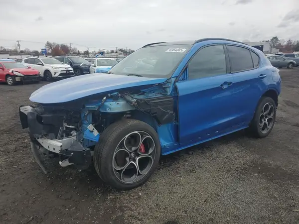 ZASPAKBNXN7D31819 2022 ALFA ROMEO STELVIO