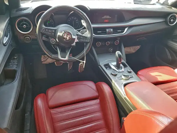 ZASPAKBNXN7D47728 2022 ALFA ROMEO STELVIO - Image 8