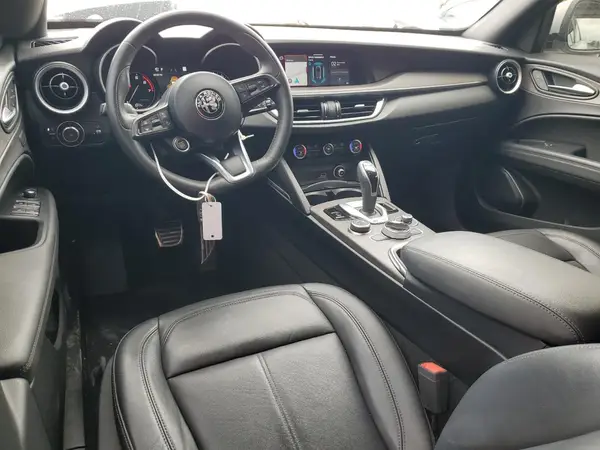 ZASPAKBNXN7D48071 2022 ALFA ROMEO STELVIO - Image 8