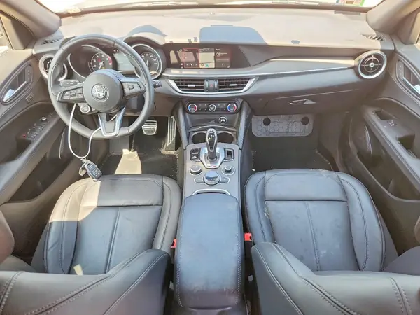 ZASPAKBNXP7D54214 2023 ALFA ROMEO STELVIO - Image 8