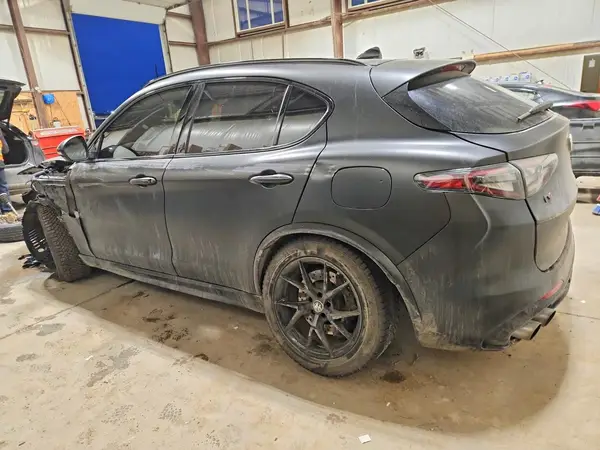 ZASPAKEV0R7D92064 2024 ALFA ROMEO STELVIO - Image 2