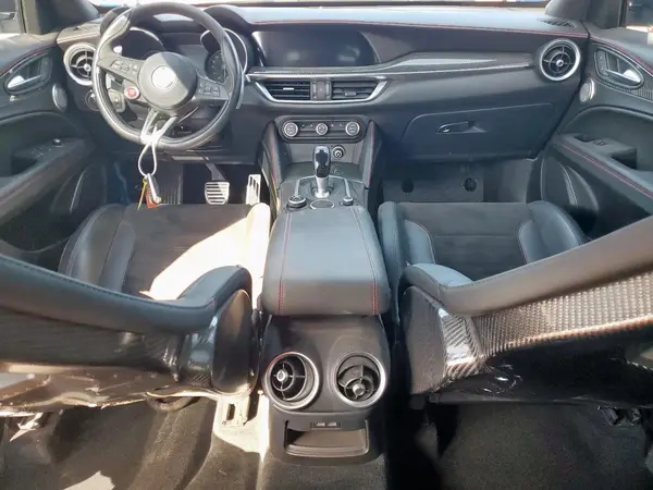ZASPAKEV1K7C51347 2019 ALFA ROMEO STELVIO - Image 8
