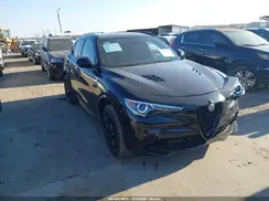 ZASPAKEV1N7D28450 2022 ALFA ROMEO STELVIO